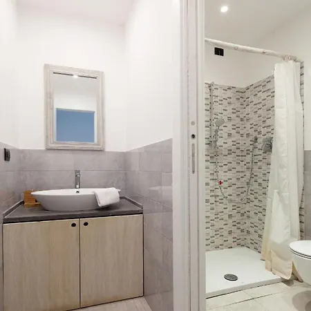 Fivestay - Blue Shade - Stylish Seaview And Parking Apartment *
